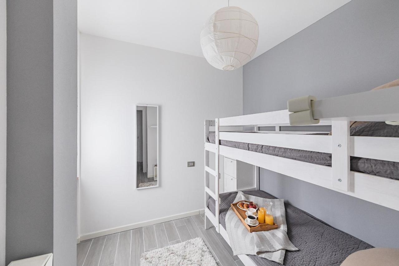 Appartamento Mazzini P1-25 By Wonderful Italy Sirmione Exterior foto