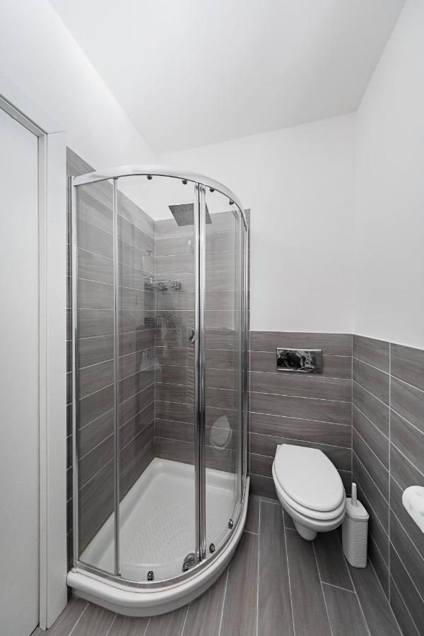Appartamento Mazzini P1-25 By Wonderful Italy Sirmione Exterior foto